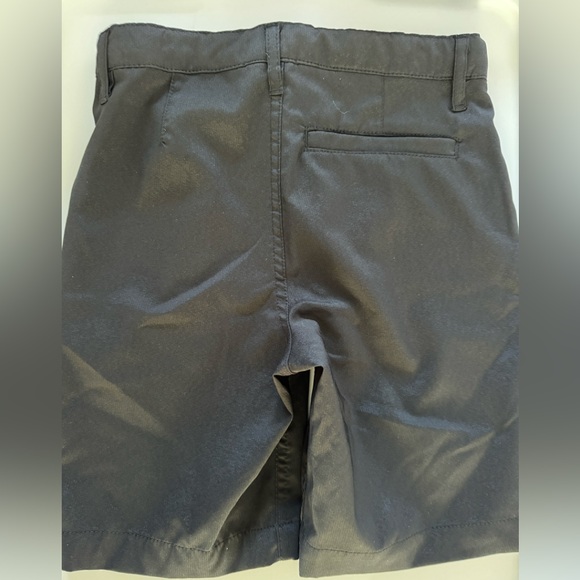 Old navy black moisture wicking boys golf shorts - Picture 2 of 8